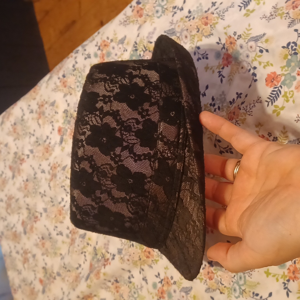 Lace fedora